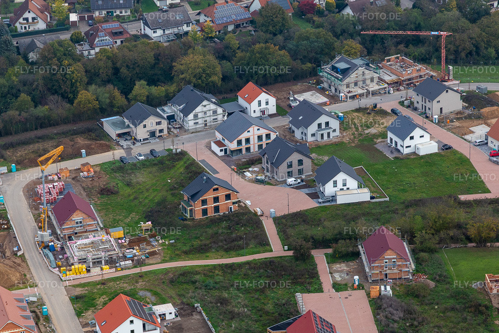 Luftbild: Neubaugebiet K2 in Kandel im Bundesland Rheinland-Pfalz in Deutschland. Foto: IMG_135166.jpg vom 06.11.2022 durch Werner Riehm/FLY-FOTO.de