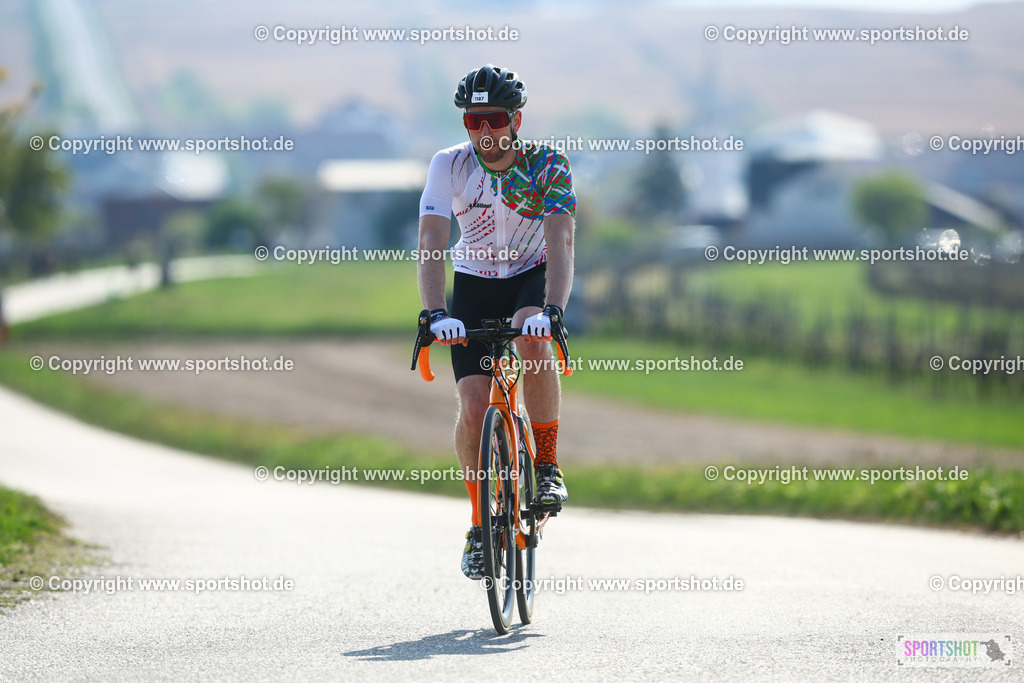 095_TRA55208 | Neusiedlersee Radmarathon 2026@sportshot_your_pictrs #yourpictures#roadtowm2029 #nrm #neusiedlerseeradmarathon #neusiedlersee #neusiedlerseetourismus #burgenland #mörbisch #nrm26 #burgenlandtourismus #voglundco #poweredbyburgenlandtourismus #radsport #rad #marathon #ucigranfondo #visitburgenland #ucigranfondoworldseries
