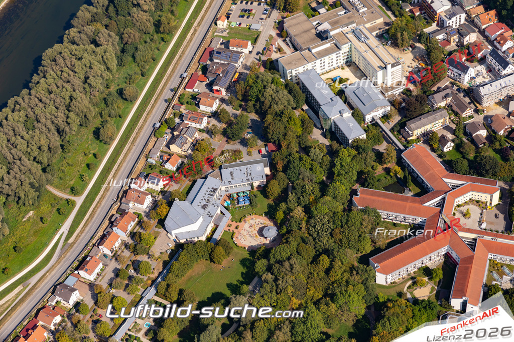 Aktuelles Luftbild von  bad-abbach - Die Luftaufnahme wurde 2020 mittels UL-Flugzeug erstellt ( keine Drohne ) - hochauflösende Kamera-Systeme von  Canon -Beste Qualität - Für grossformatige Ausdrucke geeignet. Die Geschenkidee !