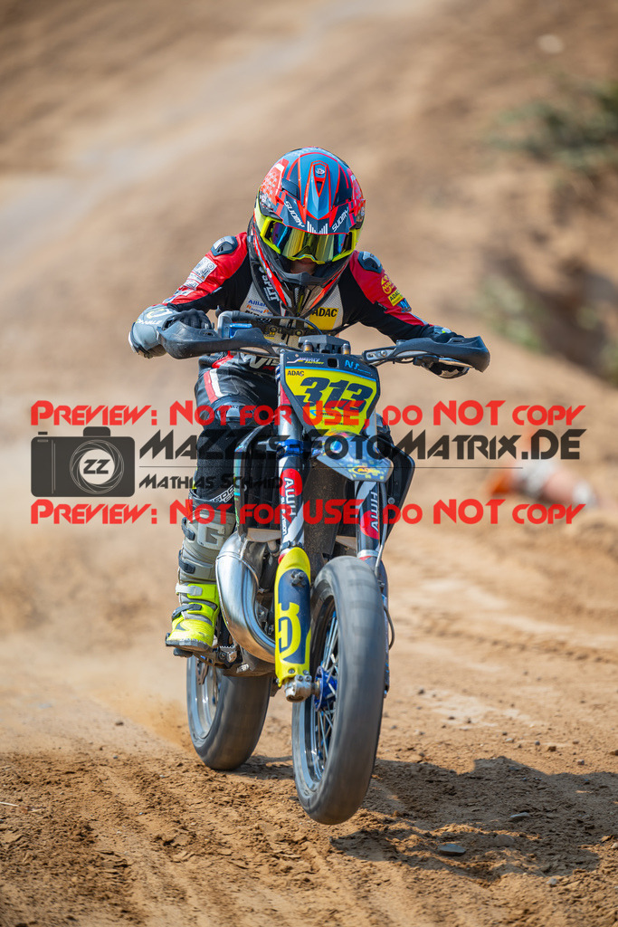MaZZes-Fotomatrix-20260816-615320 | ROOKIES