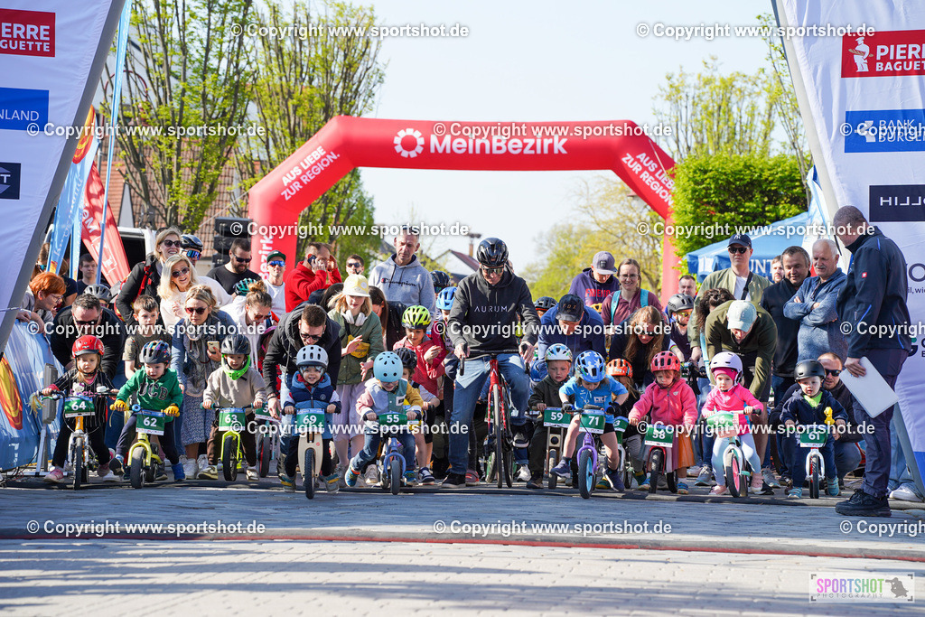 115_DSC00729 | Neusiedlersee Radmarathon 2026@sportshot_your_pictrs #yourpictures#roadtowm2029 #nrm #neusiedlerseeradmarathon #neusiedlersee #neusiedlerseetourismus #burgenland #mörbisch #nrm26 #burgenlandtourismus #voglundco #poweredbyburgenlandtourismus #radsport #rad #marathon #ucigranfondo #visitburgenland #ucigranfondoworldseries