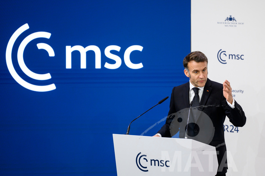 _DWI3920 | MATA IndoCon - Realisiert mit Pictrs.com