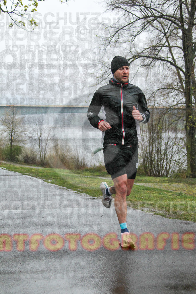 220331_1919_EV4_9424 | Sportfotografie im Rhein-Sieg Kreis, Köln, Bonn, NRW, Rheinland Pfalz, Hessen, etc. Unser Tätigkeitsfeld umfasst den Laufsport vom Volkslauf über den Marathon, Duathlon, Triathon bis zum Ultralauf wie Kölnpfad Ultra oder Schindertrail.