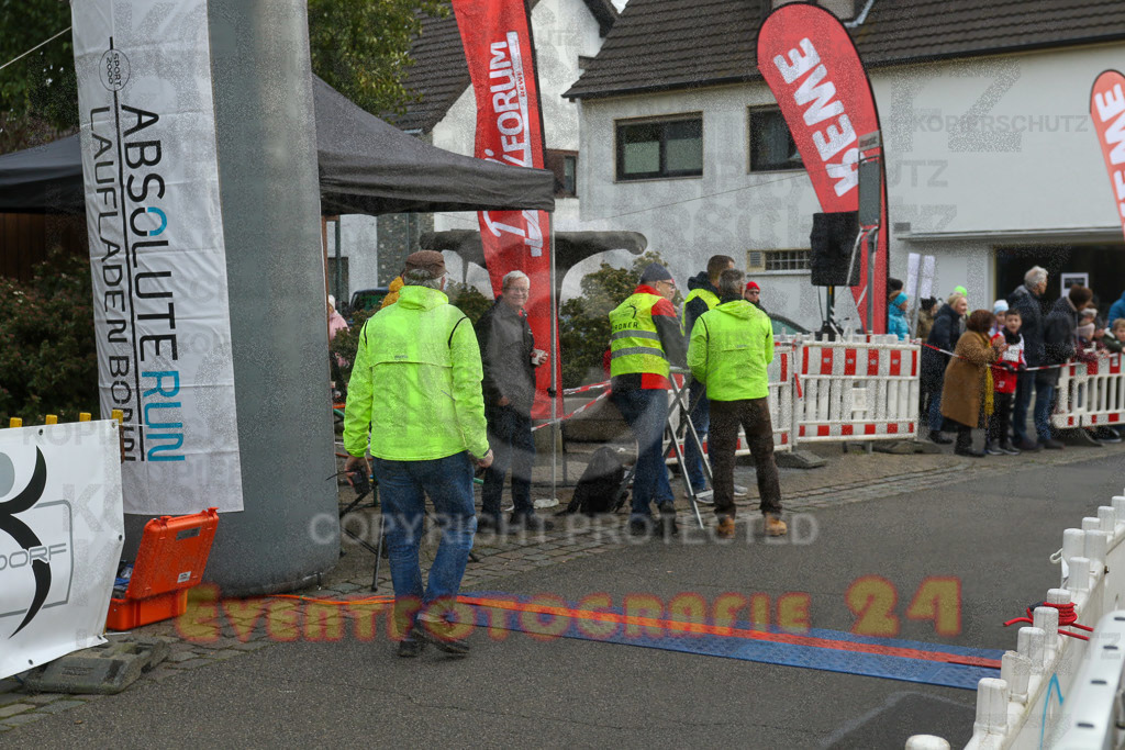 221127_1206_EV9_3289 | Sportfotografie im Rhein-Sieg Kreis, Köln, Bonn, NRW, Rheinland Pfalz, Hessen, etc. Unser Tätigkeitsfeld umfasst den Laufsport vom Volkslauf über den Marathon, Duathlon, Triathon bis zum Ultralauf wie Kölnpfad Ultra oder Schindertrail.