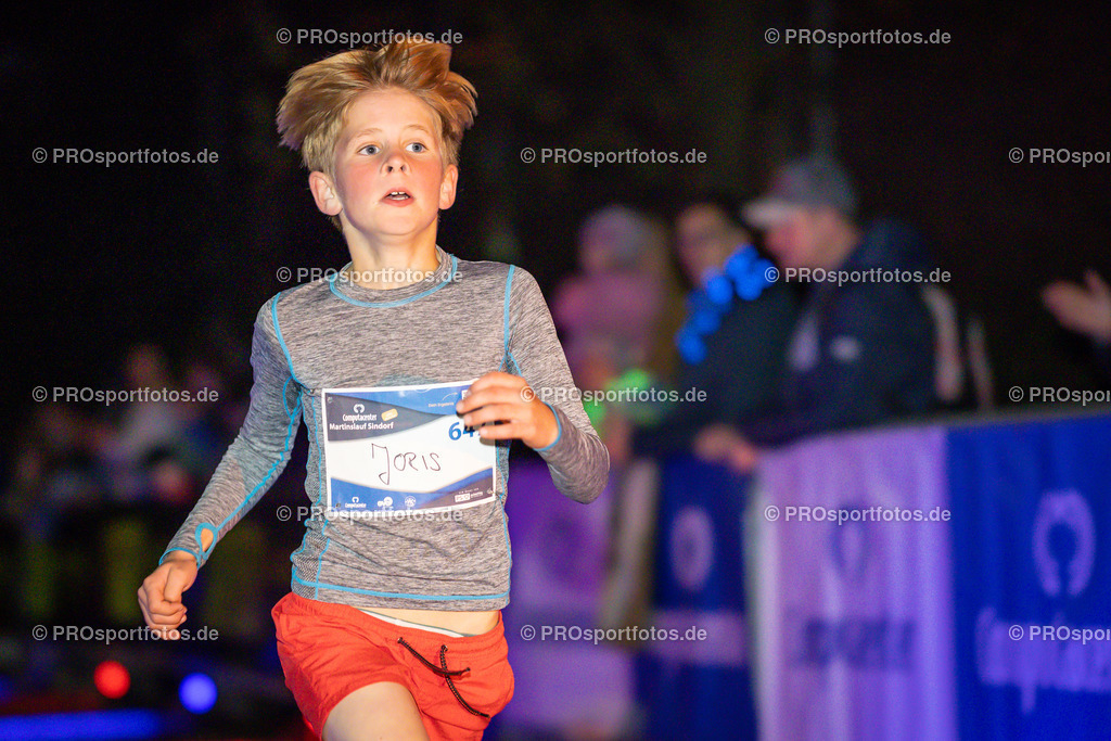 Computacenter Martinslauf Sindorf 2022 in Kerpen-Sindorf, 10.11.2022 | Impressionen vom Computacenter Martinslauf Sindorf 2022 am 10.11.2022 in Kerpen-Sindorf (Nordrhein-Westfalen).