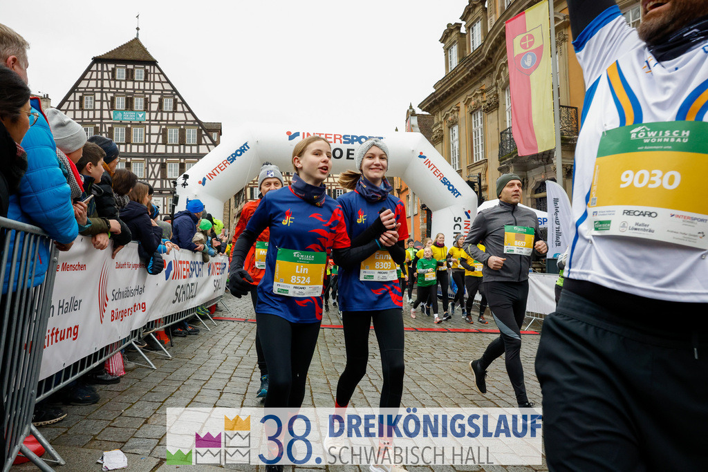 5km Roewisch Wohnbau Cup | 3 Koenigslauf 2024 5km Roewisch Wohnbau Cup - Realisiert mit Pictrs.com