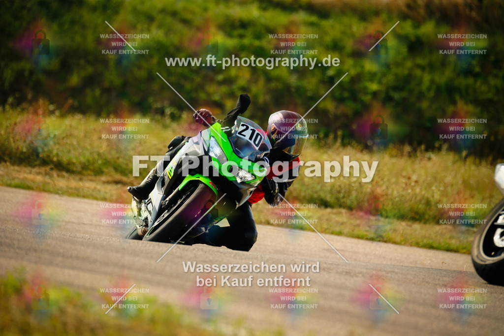 _MOT6427 | Hier findet Ihr Bilder von Touristenfahrten auf der Nürburgring Nordschleife oder von anderen Veranstaltungen die ich besucht habe. Viel Spass beim Durch Schauen 