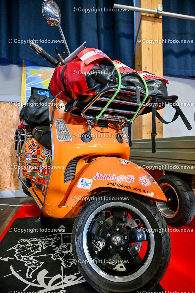 Vespa Custom Show_ Neumarkt Mkr._ 01.03.2025-73 | 01.03.2025, Neumarkt im Mklr., AUT, Neumarkt im Mkr., im Bild Vespa Custom Show 2025©Harald Dostal / fodo.news