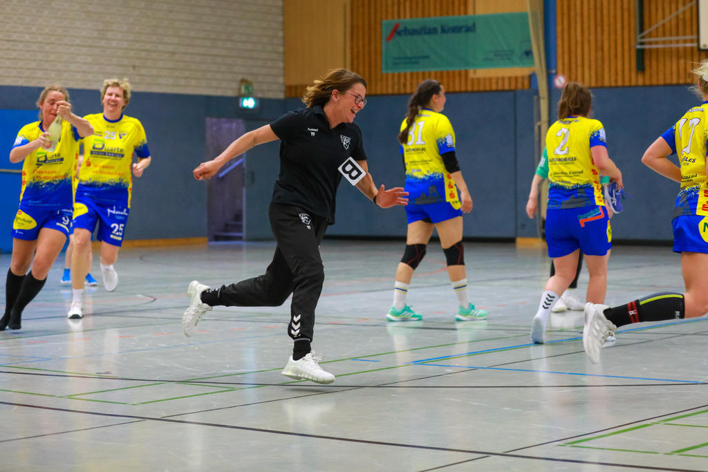 SVN_BorkenII_100525_157 | Bildergalerie von Sport-Ereignissen aber auch von weiteren spannenden Dingen - nicht nur vom Niederrhein. In Anlehnung an den bekannten Spruch von Hanns Dieter Hüsch heißt das Motto: "Niederrhein ist überall".  - Realisiert mit Pictrs.com