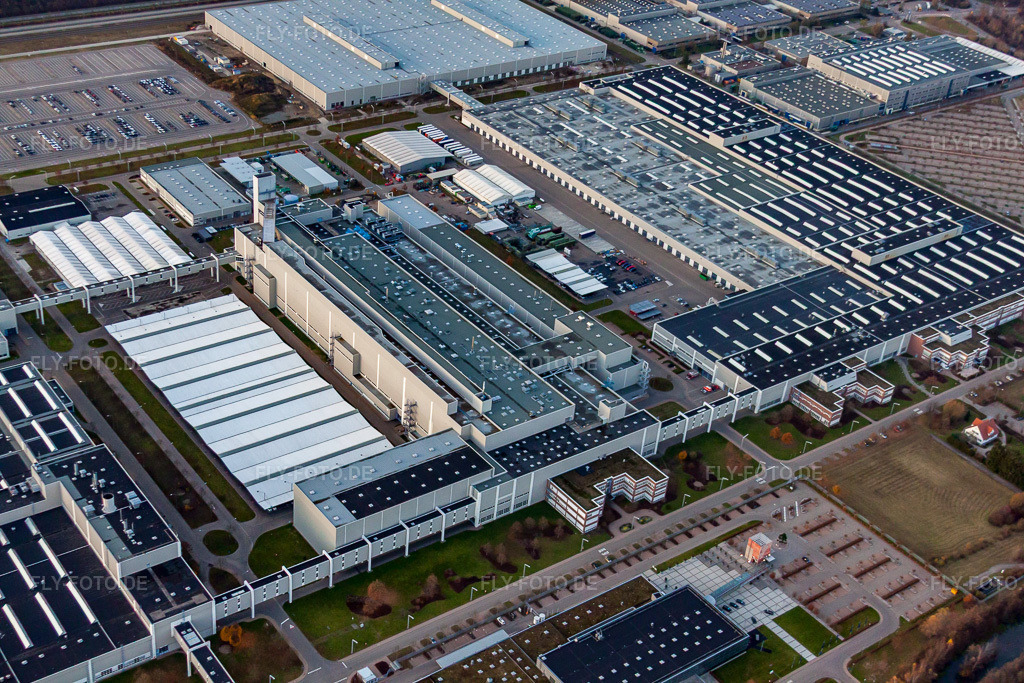 Luftbild: Rastatt, Daimler AG in Rastatt im Bundesland Baden-Württemberg in Deutschland. Foto: IMG_22906.jpg vom 21.11.2009 durch Werner Riehm/FLY-FOTO.de