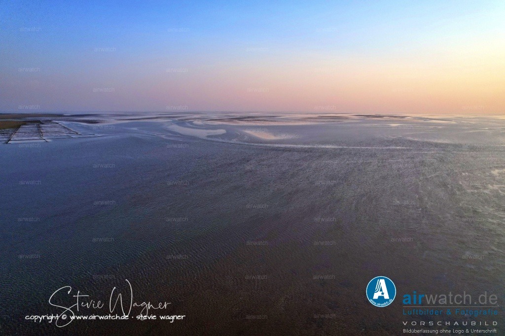 Eider-Sperrwerk - Nordfriesland  | Entdecken Sie atemberaubende Luftbilder und Fotografien auf airwatch.de - Tauchen Sie ein in eine Welt voller faszinierender Aufnahmen aus der Vogelperspektive.