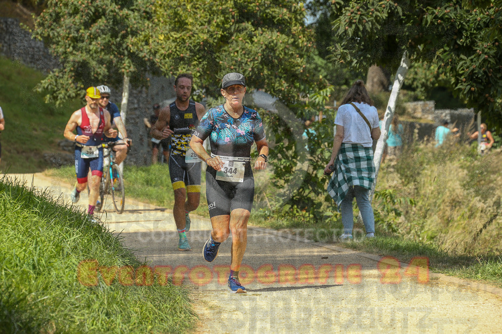 250824_1332_EX1_2707 | Sportfotografie im Rhein-Sieg Kreis, Köln, Bonn, NRW, Rheinland Pfalz, Hessen, etc. Unser Tätigkeitsfeld umfasst den Laufsport vom Volkslauf über den Marathon, Duathlon, Triathon bis zum Ultralauf wie Kölnpfad Ultra oder Schindertrail.