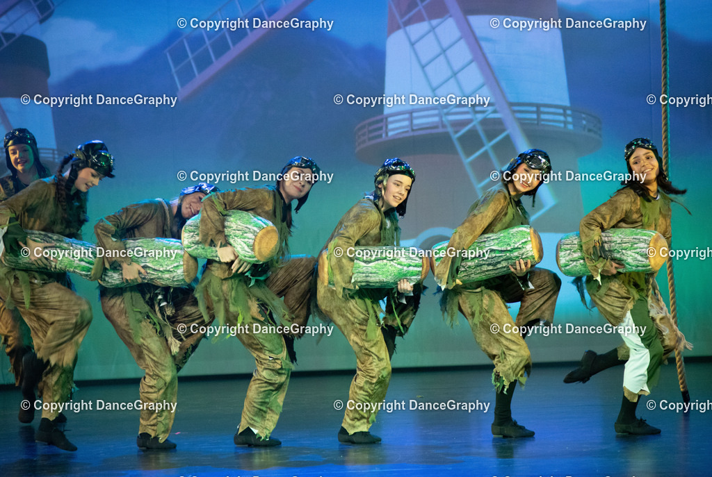 GPHY1803 | DanceGraphy - Realisiert mit Pictrs.com