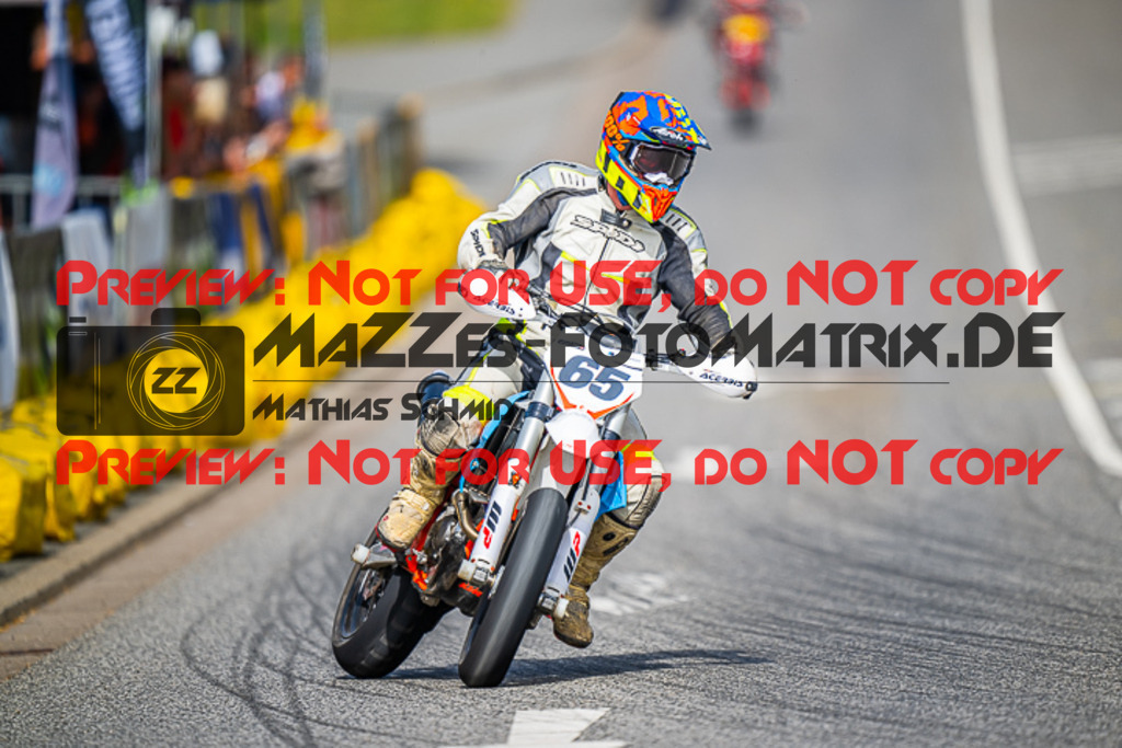 MaZZes_FotoMatrix_220618_0917 | S4