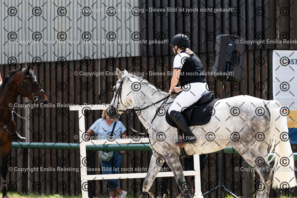 CL5A7108 | Emilia Reinking Fotografie - Realisiert mit Pictrs.com