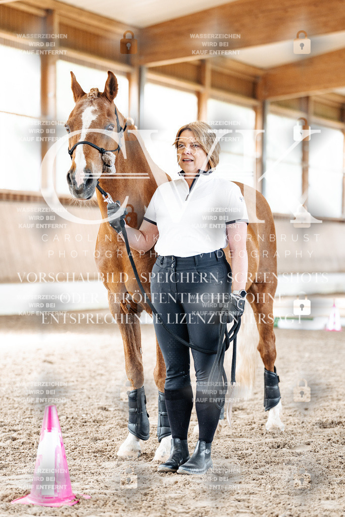CK905621 | Turnierfotografie Pferdefotografie Trier Rheinland-Pfalz Pferdesport Reitsport Tierfotografie Sportfotografie Pferdevideo Pferdevideografie Equestrianvideography equestrianphotography  - Realisiert mit Pictrs.com