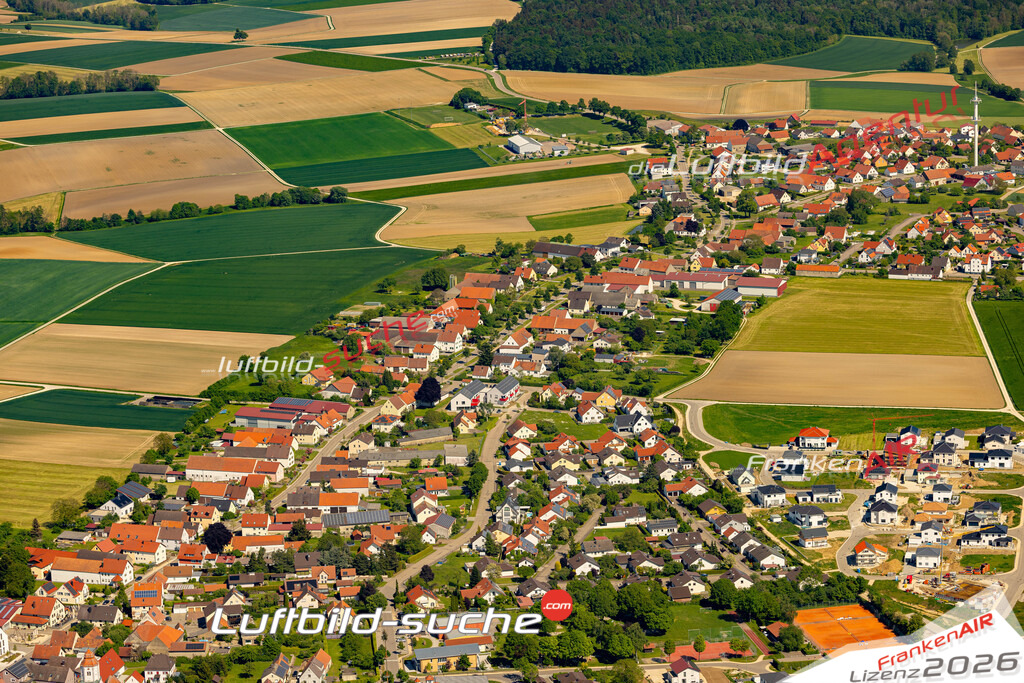 Das Luftbild zeigt :  Buchdorf - Die Luftaufnahme wurde 2024 vom UL-Flugzeug aus erstellt ( keine Drohne ) - Hochauflösende Luftaufnahme - Für grossformatige Ausdrucke geeignet. Die Geschenkidee !Mit Lizenz und Bildrechte bestellbar
