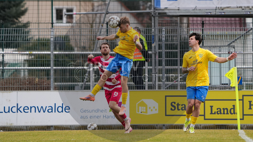 Fußball, Herren, Saison 2025/2026, Regionalliga Nordost, 26. Spieltag, FSV 63 Luckenwalde vs. Greifswalder FC, Samstag 14.03.2026, Werner-Seelenbinder-Stadion Luckenwalde, | Fußball, Herren, Saison 2025/2026, Regionalliga Nordost, 26. Spieltag, FSV 63 Luckenwalde vs. Greifswalder FC, Samstag 14.03.2026, Werner-Seelenbinder-Stadion Luckenwalde, Im Bild: Fabio Schneider (Luckenwalde) - Realisiert mit Pictrs.com