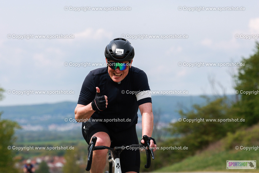 635_AR6_1579 | Neusiedlersee Radmarathon 2026@sportshot_your_pictrs #yourpictures#roadtowm2029 #nrm #neusiedlerseeradmarathon #neusiedlersee #neusiedlerseetourismus #burgenland #mörbisch #nrm26 #burgenlandtourismus #voglundco #poweredbyburgenlandtourismus #radsport #rad #marathon #ucigranfondo #visitburgenland #ucigranfondoworldseries