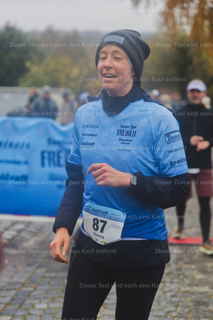 cineathletes-huegelland-2025-11-09-12-43-59 | Sportfotografie rund um Obstacle Course Racing und Trail Run - Realisiert mit Pictrs.com