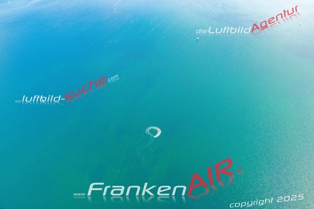 Luftbild Vs Google Maps  Wasserski  Heiligenhafen -Das Luftbild wurde 2025 vom UL-Flugzeug heraus erstellt ( keine Drohnenluftbilder ) - Hochauflösende Luftaufnahme -Nicht vergleichbar mit Google Maps oder Satelittenbilder- Die Geschenkidee !Mit Lizenz und Bildrechte bestellbar