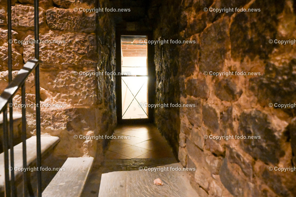 Italien_ Toskana_ Vinci_ 31.05.2024-42 | 31.05.2024, Italien, ITA, Toskana, Vinci im Bild Stadtansichten, Gebäude, Architektur, Touristen, Historisch, Souvenir, Altstadt, Museum, Statuen, Skulpturen, Leonardo Da Vinci, Castello dei Conti Guidi, Museo Leonardiano


Vinci ist eine italienische Gemeinde in der Metropolitanstadt Florenz, Region Toskana.
Quelle: Wikipedia
