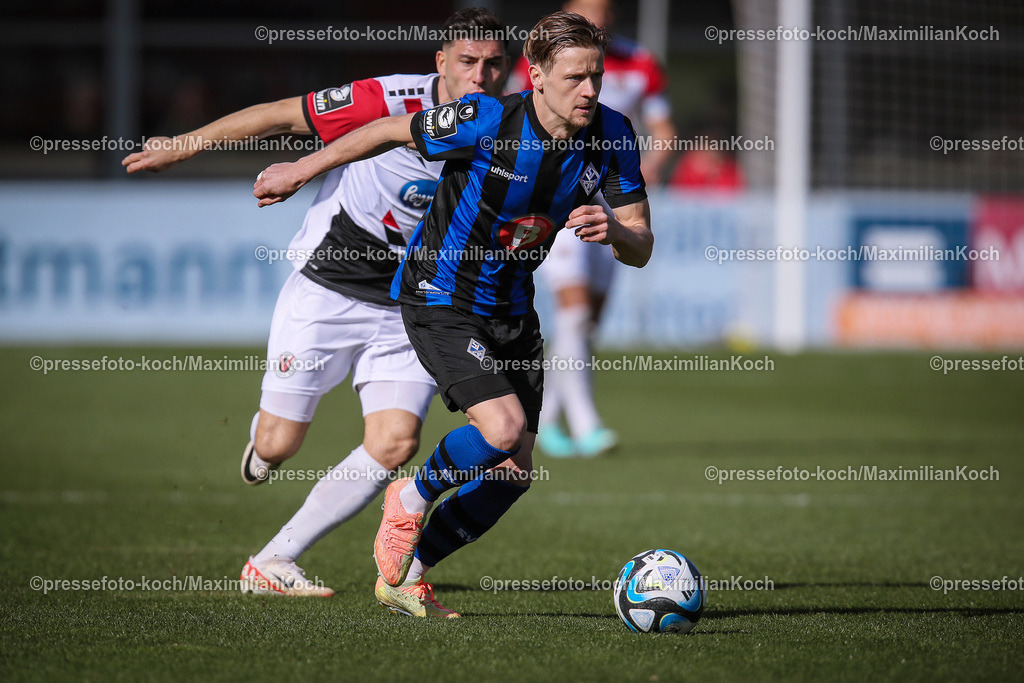Koe3Liga09032401010 | 09.03.2024, Köln, Fußball, bwin 3. Liga Herren, Sportpark Höhenberg, 29. Spieltag, Saison 2023 2024, FC Viktoria Köln – SV Waldhof Mannheim: Bentley Bahn (Waldhof Mannheim) gegen Stefano Russo (Viktoria Köln). 
DFB regulations prohibit any use of photographs as image sequences and or quasi-video.