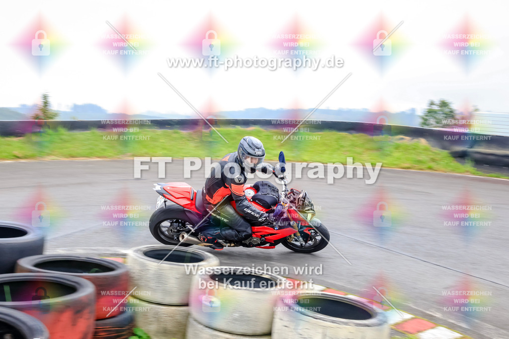 _TCM3176 | Hier findet Ihr Bilder von Touristenfahrten auf der Nürburgring Nordschleife oder von anderen Veranstaltungen die ich besucht habe. Viel Spass beim Durch Schauen 