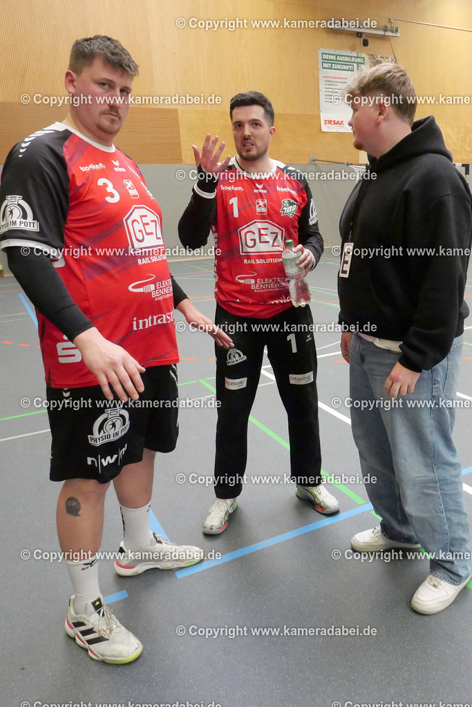 Handball : Verbandsliga Herren: TB Oberhausen - RW Oberhausen  am 12.04.2026 in Oberhausen. | Handball : Verbandsliga Herren: TB Oberhausen - RW Oberhausen  am 12.04.2026 in Oberhausen. - Realisiert mit Pictrs.com