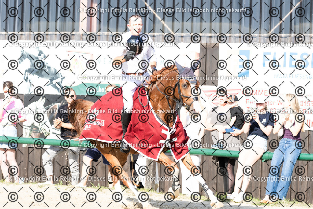 CL5A9660 | Emilia Reinking Fotografie - Realisiert mit Pictrs.com