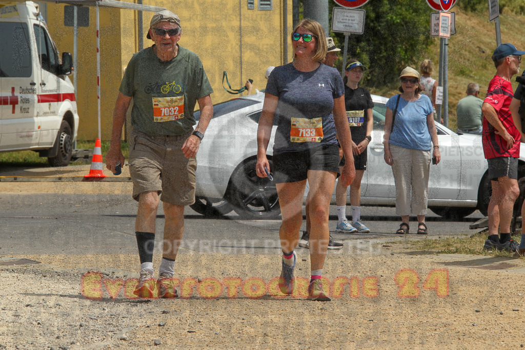 250614_1321_EV4_0831 | Sportfotografie im Rhein-Sieg Kreis, Köln, Bonn, NRW, Rheinland Pfalz, Hessen, etc. Unser Tätigkeitsfeld umfasst den Laufsport vom Volkslauf über den Marathon, Duathlon, Triathon bis zum Ultralauf wie Kölnpfad Ultra oder Schindertrail.