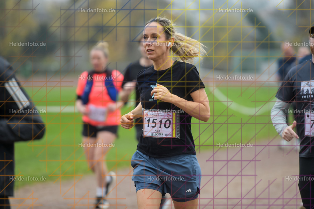 Neusser Erftlauf 2025  | 15km Neusser Erftlauf 2025 Foto: Heldenfoto.de