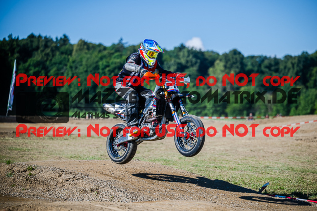 MaZZes_FotoMatrix_220904_3736 | UE40