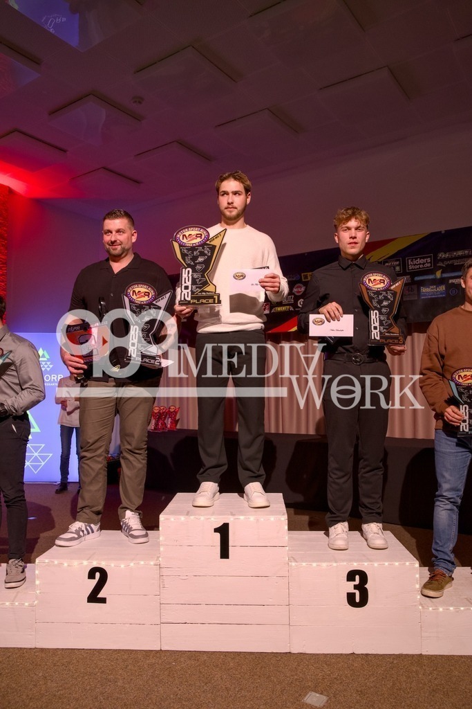 5E6A3430 | 989 MEDIAWORK
