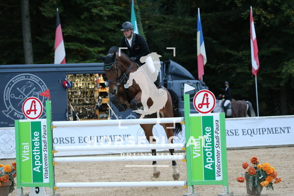 DL2Q6737 | Willkommen bei Brunnmayr - Design & Fotografie – Ihrem Spezialisten für Reitturniere und Pferdeveranstaltungen in Oberösterreich, Salzburg und Bayern! Seit über 17 Jahren sind wir leidenschaftlich dabei.