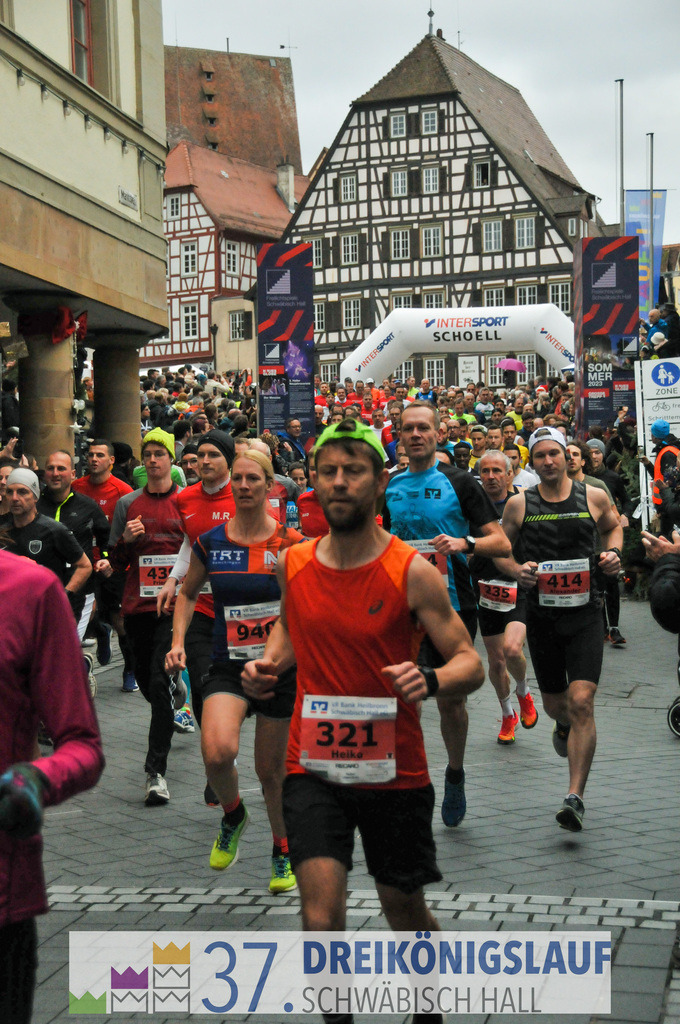 VR Bank Hauptlauf 10000m | 3 Koenigslauf 2023 - Realisiert mit Pictrs.com