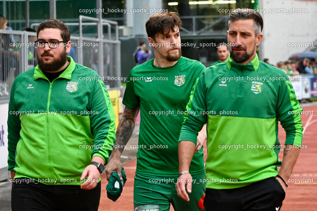 SV Rapid Lienz vs. URC Thal Assling | Asisstentcoach Rapid Lienz Tolga Sarisaltik, #19 Florian Brunner Rapid Lienz, Headcoach Rapid Lienz Daniel Huber, SV Rapid Lienz vs. URC Thal Assling, SV Rapid Lienz vs. URC Thal Assling am 08.06.2024 in Lienz (Dolomiten Satadion), Austria, (Photo by Bernd Stefan)