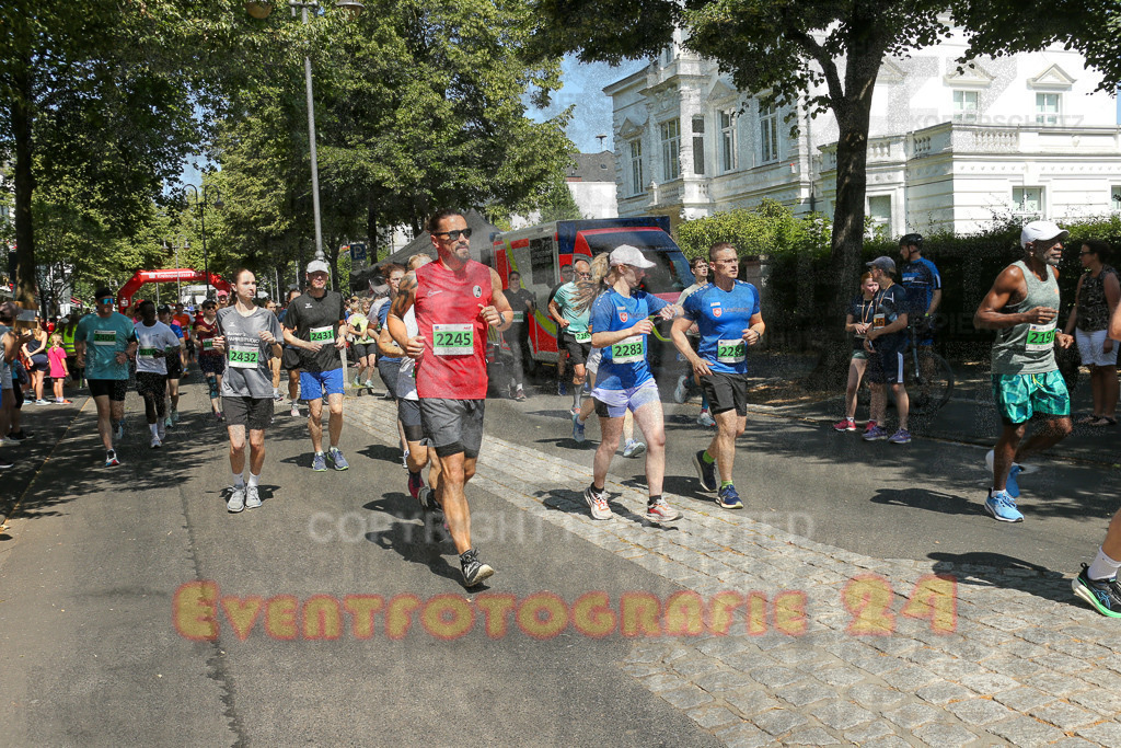 250621_1108_EX1_3443 | Sportfotografie im Rhein-Sieg Kreis, Köln, Bonn, NRW, Rheinland Pfalz, Hessen, etc. Unser Tätigkeitsfeld umfasst den Laufsport vom Volkslauf über den Marathon, Duathlon, Triathon bis zum Ultralauf wie Kölnpfad Ultra oder Schindertrail.