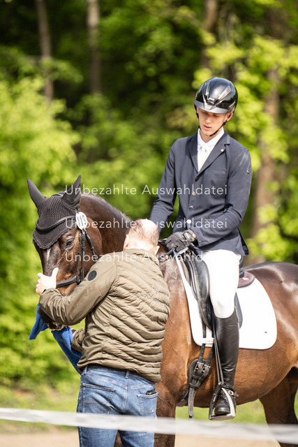 Bad_Meinberg_08437 | saradresslerfotografie - Realisiert mit Pictrs.com
