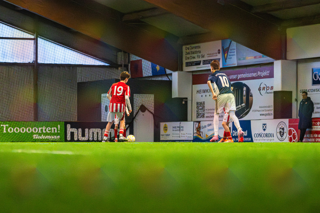_BLR8506 | Professionelle Fußball- und Sportfotografie. Spielbilder online ansehen und kaufen – Einzelbilder oder komplette Galerien in hoher Qualität. - Realisiert mit Pictrs.com