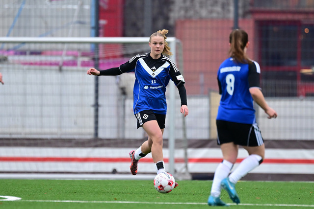 Fußball I Frauen I Saison 2025-2026 I Regionalliga Nord I 10. Spieltag I FC St. Pauli - Hamburger SV U20 I 11576 | Der Sportfotograf. - Realisiert mit Pictrs.com