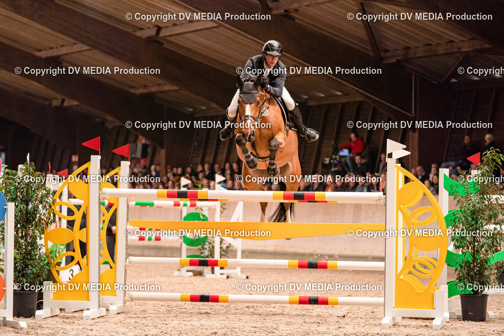 Springen Tag 3-475 | dv-media-shop - Realisiert mit Pictrs.com