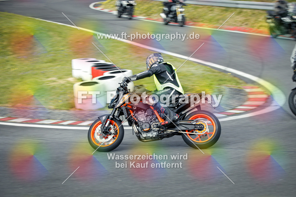 OBK_Mai_Justin_Uwe-10698 | Hier findet Ihr Bilder von Touristenfahrten auf der Nürburgring Nordschleife oder von anderen Veranstaltungen die ich besucht habe. Viel Spass beim Durch Schauen 