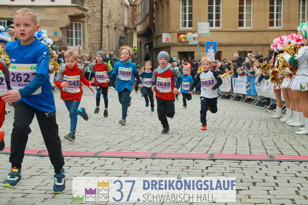 AOK JuniorCup 400m | 3Koenigslauf 2023 - Realisiert mit Pictrs.com