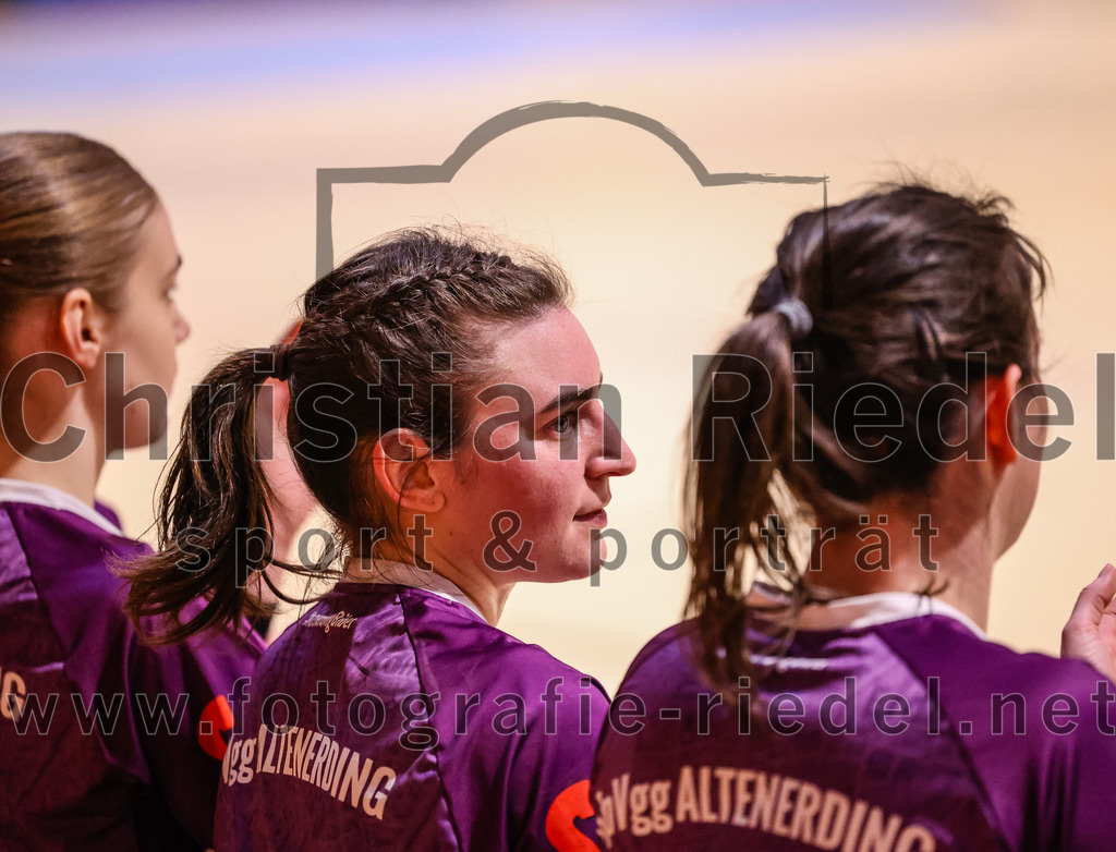 2025-02-15_096_SpVgg_Altenerding_gegen_MTV_Pfaffenhofen | Erding, Deutschland, 15.02.2025:Handball, Bezirksoberliga Frauen Altbayern 2024 / 2024, 14. Spieltag, SpVgg Altenerding gegen MTV Pfaffenhofen, Endergebnis: 27:23Katharina Künstner (SpVgg Altenerding, #23)Foto: Christian Riedel / fotografie-riedel.net