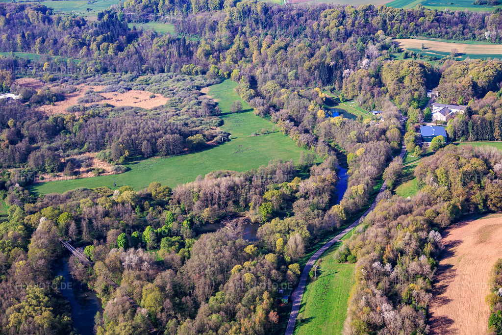 Luftbild: Naturschutzgebiet Bliesaue zwischen Blieskastel und Bliesdalheim im Ortsteil Blickweiler in Blieskastel im Bundesland Saarland in Deutschland.Foto: IMG_154478.jpg vom 18.04.2026 durch Werner Riehm/FLY-FOTO.deAuflösung des Originals: 6000 x 4000 px