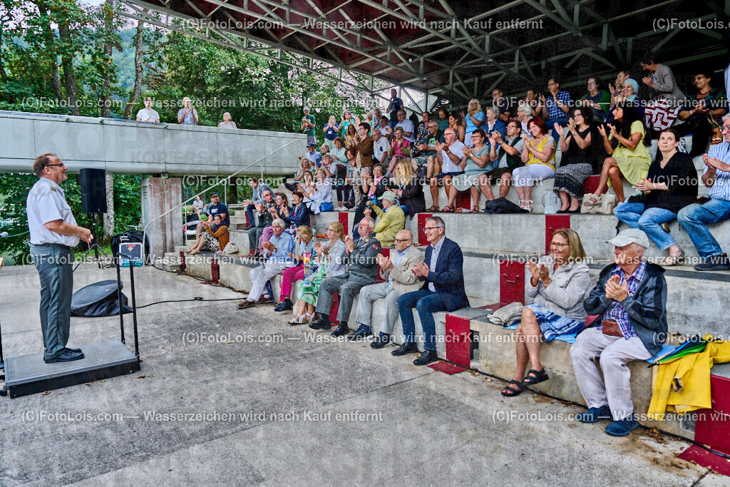 ALP1175_XXXX-Chopin-Festival_Ausklang | (C)FotoLois.com, Alois Spandl. XXXX. Chopin-Festival in der Kartause Gaming, musikalischer AUSKLANG auf der Seebühne Lunz mit dem Blasorchester der Miltärmusik Niederösterreich unter der Leitung von Oberst Adolf Obendrauf, So 18. August 2024.