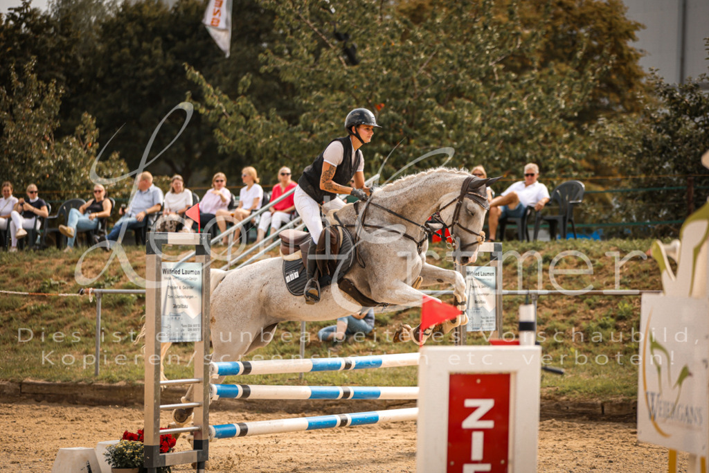 27.SaSpMA00234 | Leoni Ertmer Photography - Realisiert mit Pictrs.com