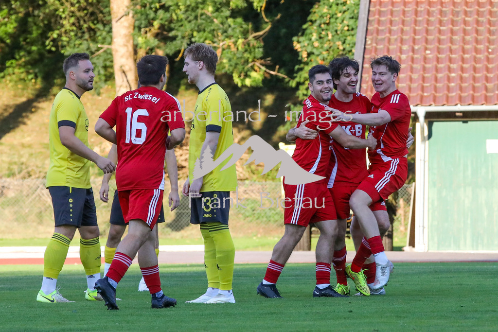 OE7A1680 | Medien- Sport- Entertainmentfotos