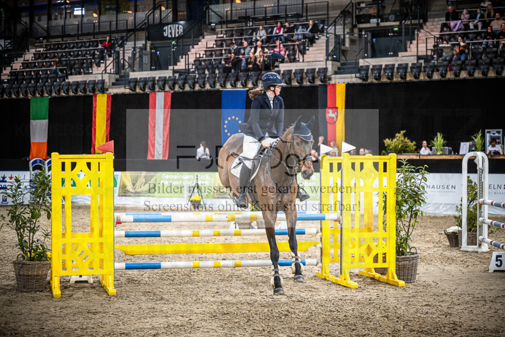 DOS_3249 | Entdecke hochwertige Reitturnierfotos von Foto Oger. Professionell, emotional und authentisch – jetzt Lieblingsmomente im Shop bestellen.Deutschlandweite Turnierfotografie. - Realisiert mit Pictrs.com